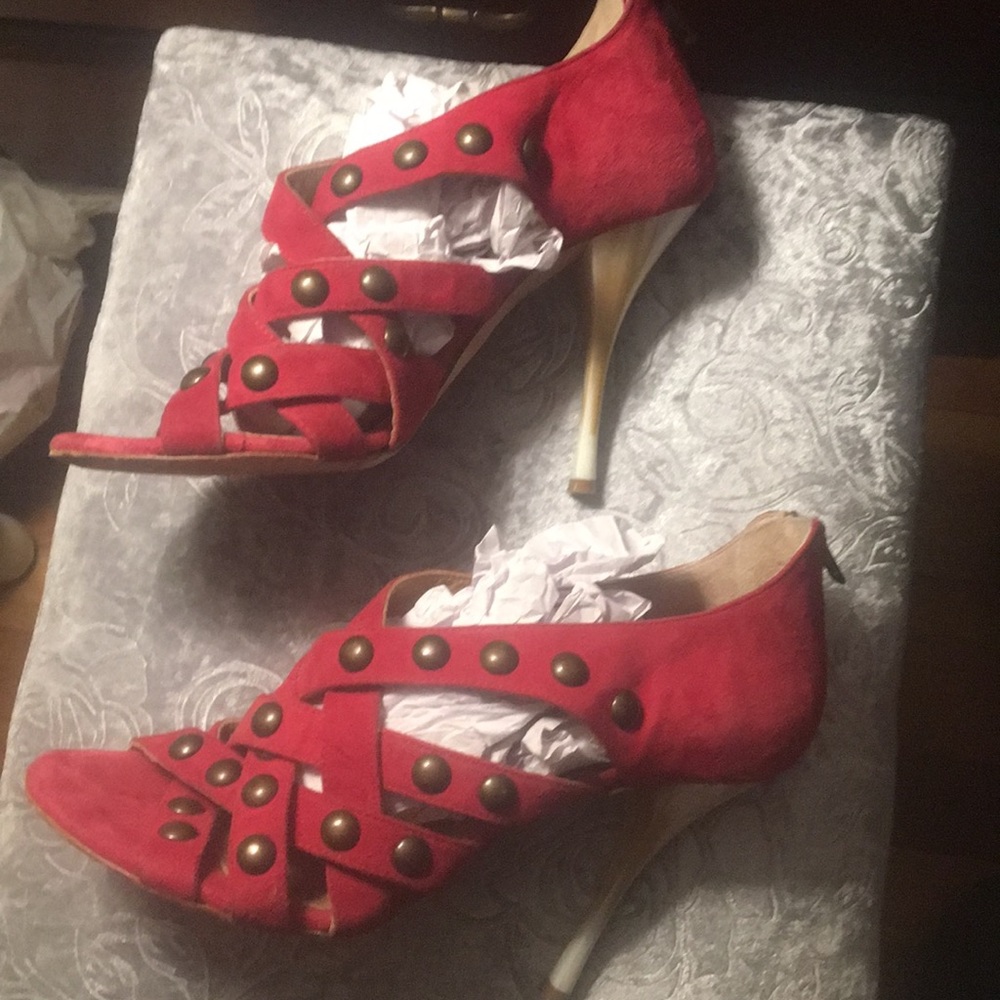 Latitude Femmes heels